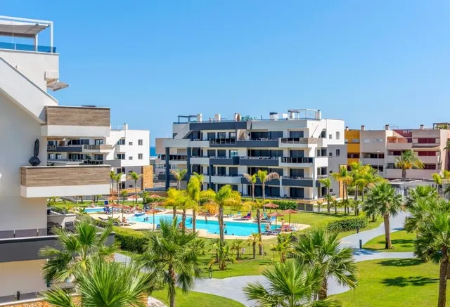 Apartamento 2 habitaciones 79m² en venta - Punta Prima — 35