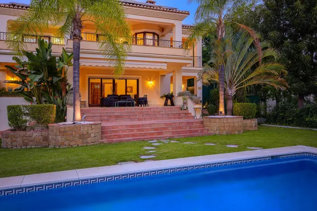 Chalet 6 habitaciones 645m² en venta - El Madroñal
