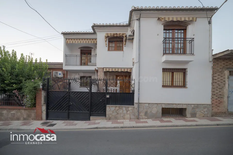 Casa/Chalet en Maracena a 1 minuto del metro