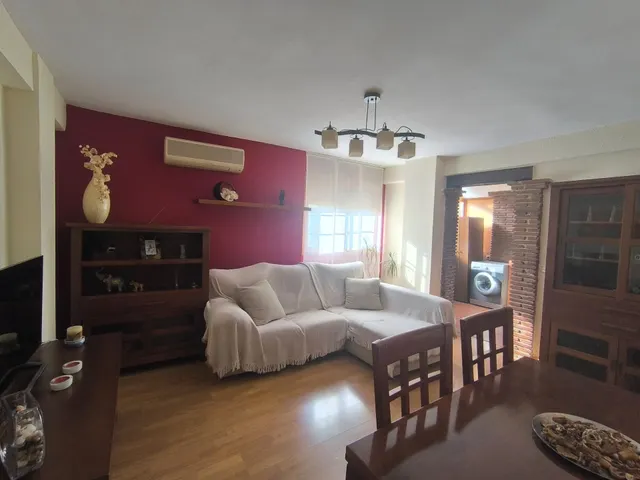 Estupendo piso reformado y amueblado. — 8