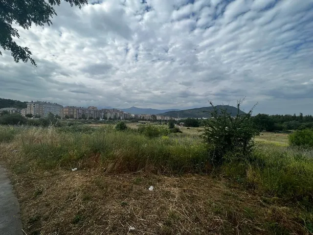 SE VENDEN SOLAR PARA LA construcción DE 51VIVIENDAS — 5