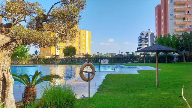 Gran bungalow en torreveija: 3 hab, 2 baños — 2