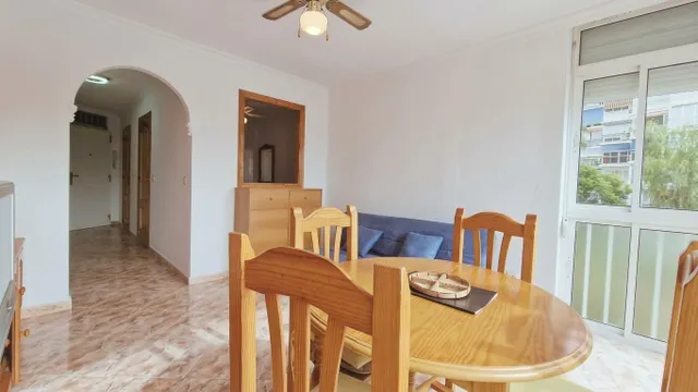 ¡Luz, vistas al mar y la brisa del Mediterráneo a un precio imbatible! — 6