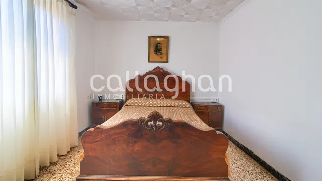 Se vende vivienda esquinera con múltiples posibilidades — 12