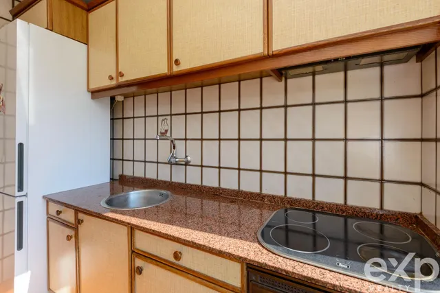 Casa con finca de 4.749 m2, cochera y granero en san martín del rey aurelio — 9