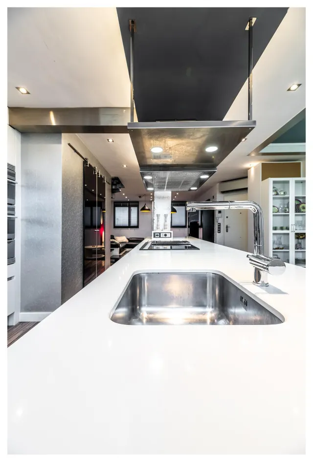 Espectacular duplex de diseño exclusivo — 11