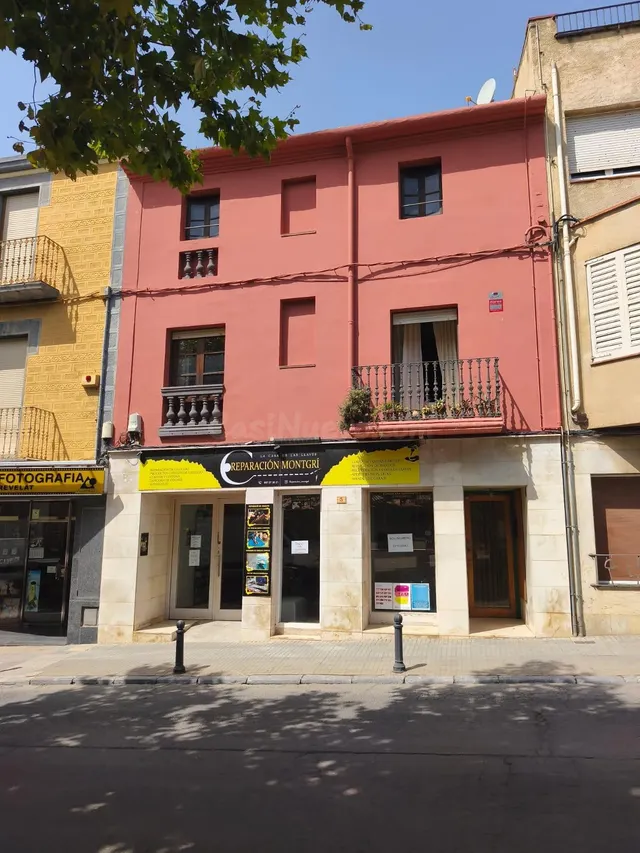 Amplia Casa en el Corazón de Torroella de Montgrí - foto 5