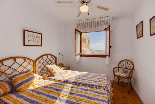 Ático duplex con solárium, vistas al mar y a 280 metros de la playa de La Mata — 16