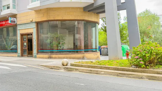 Local comercial en venta en Ordizia – Calle Urdaneta — 16