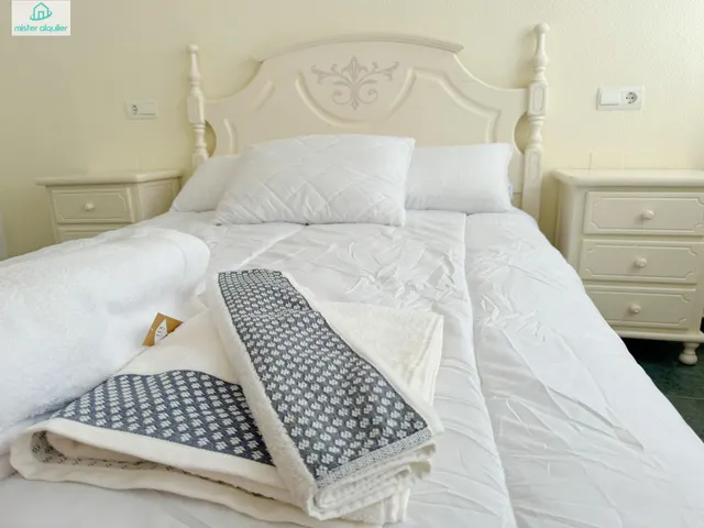 Apartamento 3 habitaciones 90m² en alquiler - Cabo de las huertas — 37