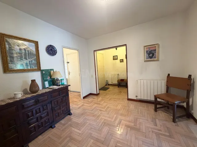 MAGNIFICO PISO EN EL BARRIO DE EL SALVADOR