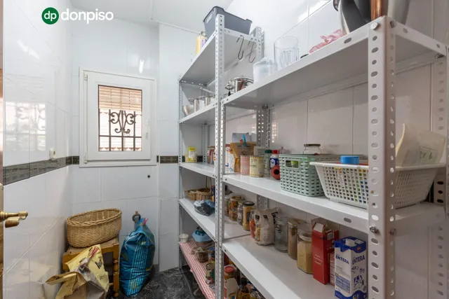 Complejo industrial con vivienda en Alhendín con 2500 metros cuadrados — 22