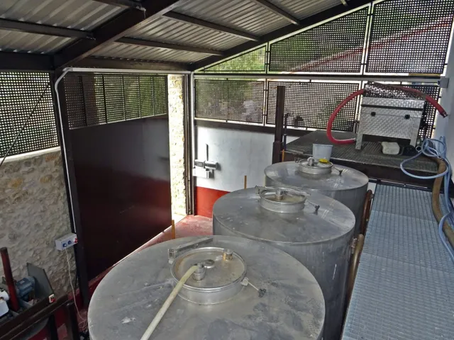 Bodega en venta en Jalon — 3