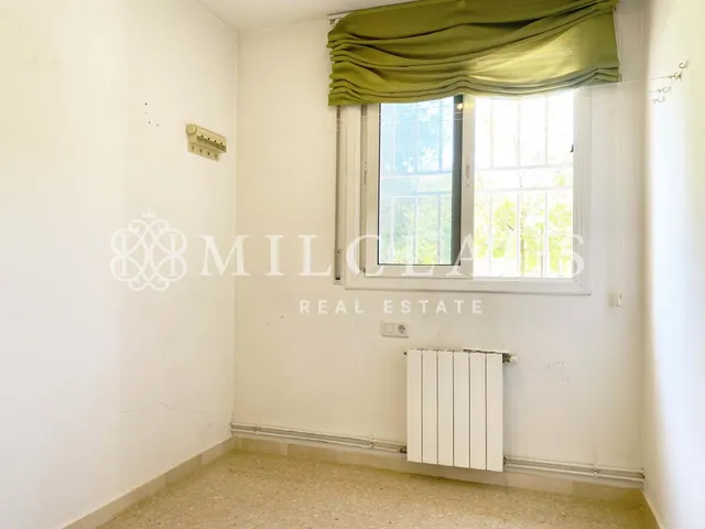 Piso en venta en C/ Sicilia, Merinals — 30