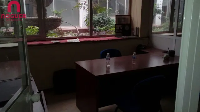 LOCAL EN ALQUILER EN MEDINA AZAHARA, 4 OFICINAS, SALA DE REUNION, 2 BAÑOS, 100M2 — 2