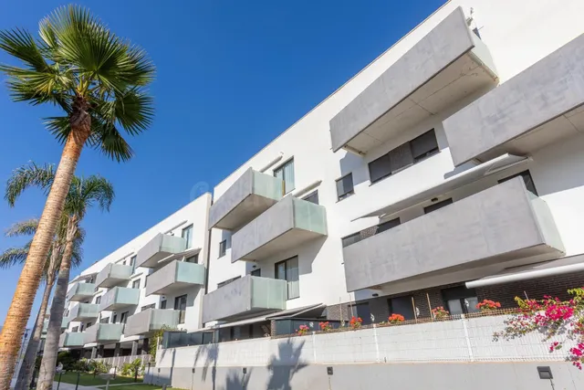 Ático Premium en Selecta Costa, Salobreña: diseño, confort y una terraza para vivir el Mediterráneo. — 39