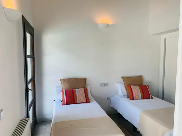 Elegantes adosados de una planta con piscina privada en Peraleja Golf Resort - Costa Cálida — 21