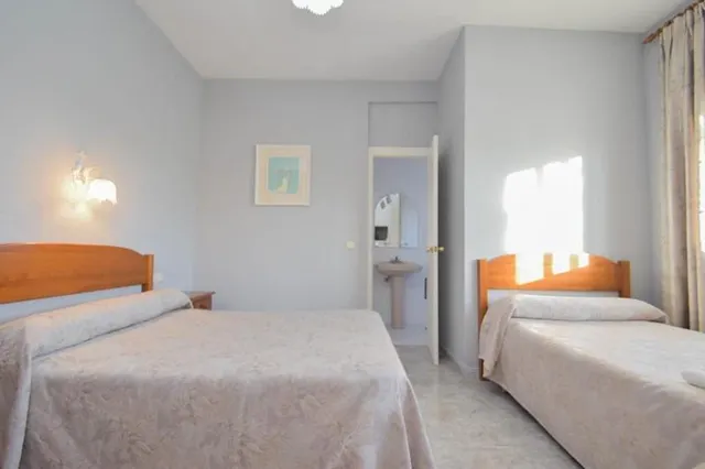 Hostal en venta Santa Fe — 16