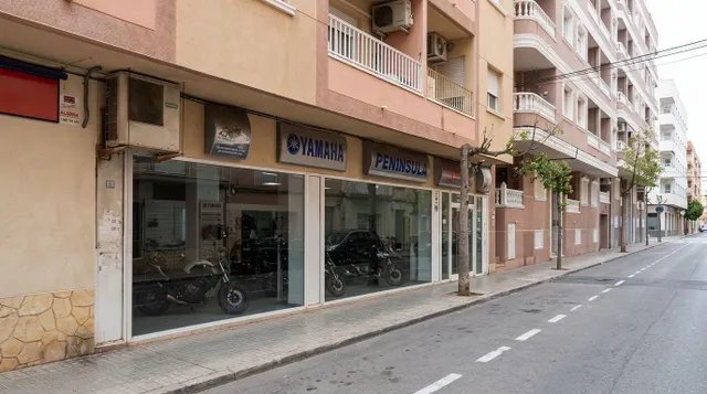 Local comercial 100m² en venta - Centro — 6