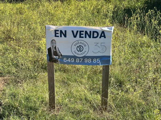 ¡Terreno en venta en la mejor zona de Sant Salvador de Guardiola! — 3