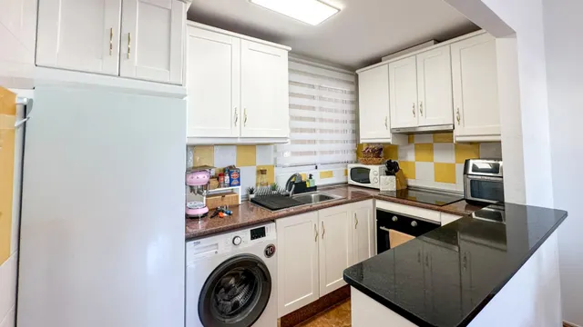 Apartamento 2 habitaciones 70m² en venta - Avenida del puerto — 6