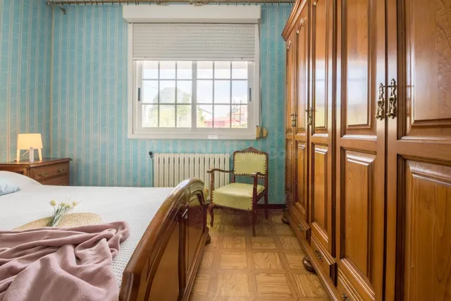 Amplia Casa + otra vivienda + anexo en Venta en Ardemil, Ord - foto 5