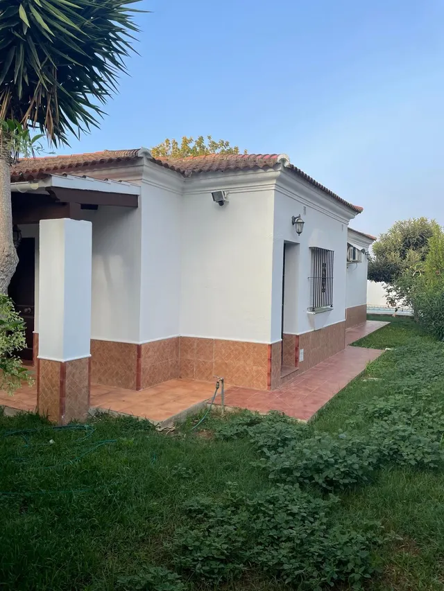 VENTA DE CHALET SEGREGADO EN LA DEHESILLA — 30