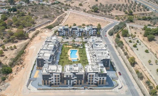 Apartamento 2 habitaciones 81m² en venta - PAU 8 — 34
