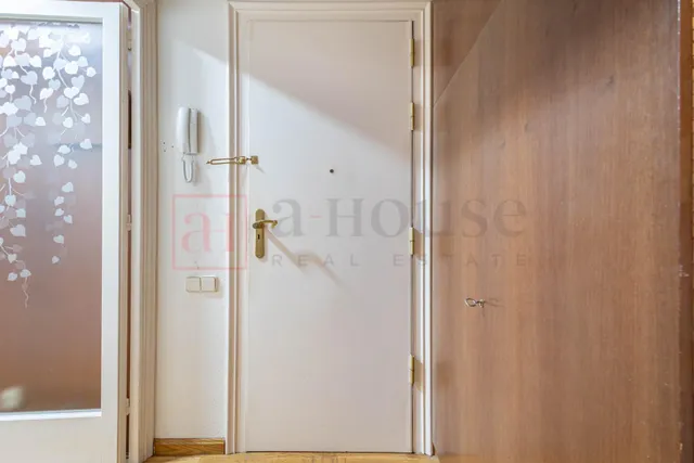 ESPECTACULAR PISO PARA ENTRAR A VIVIR EN VILA DE GRACIA — 30