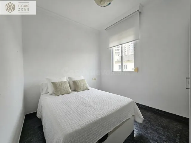 ESTUPENDO PISO A UN PASO DEL CENTRO DE MÁLAGA — 4