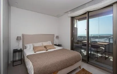 ¡Estrene Lujo y Vistas en Sunset Beach! Su Ático de Obra Nueva con Solárium ! — 7