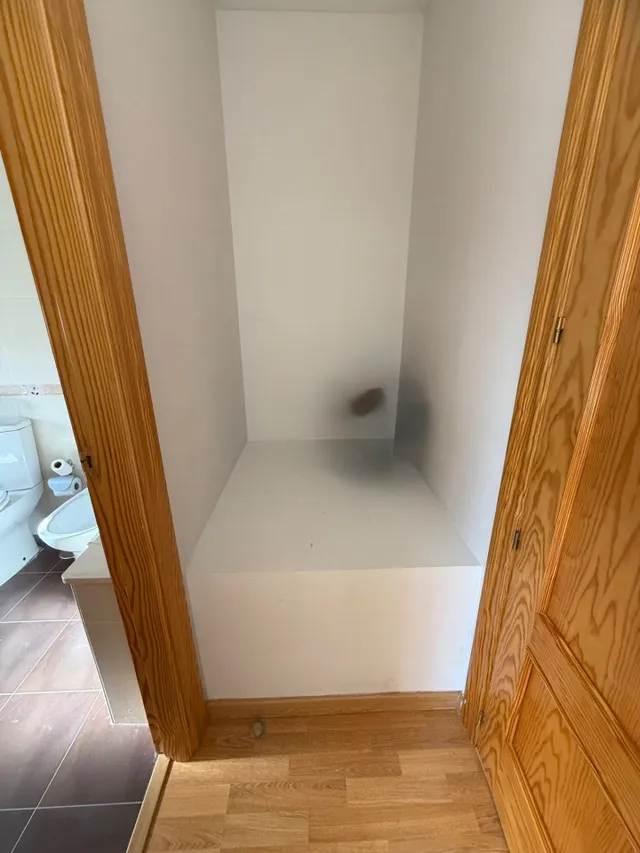 ADOSADO EN GOJAR — 32