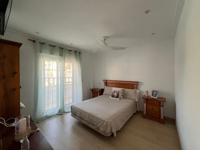 Bungalow en Gran Alacant con Piscina — 43