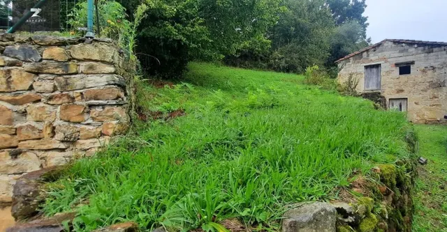 VENTA DE DOS CABAÑAS PAREADAS CON TERRENOS EN LUENA - foto 2