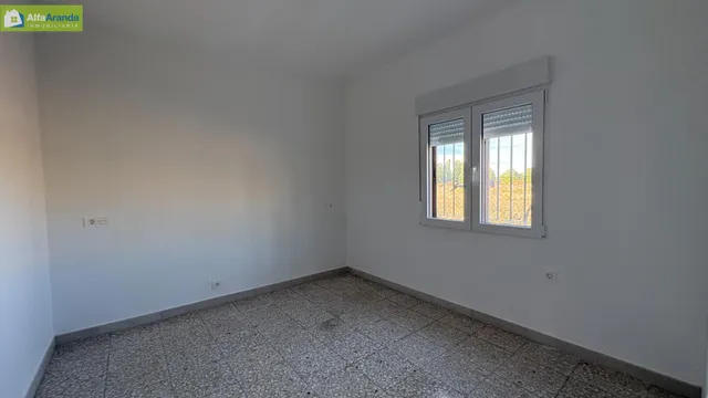 Casa chalet reformada en alquiler 4 dormitorios — 9