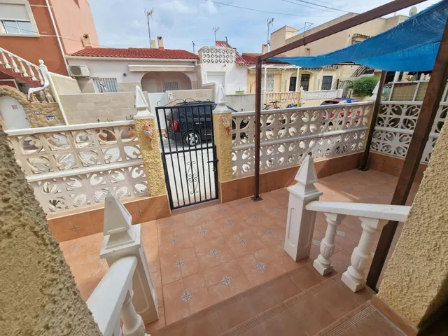 Encantador Adosado en el oasis, La Marina - ¡Listo para Entrar a Vivir! — 12
