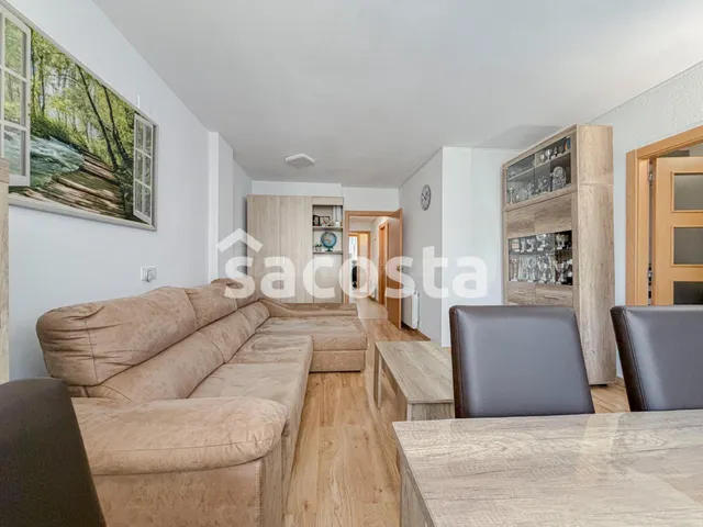 Acogedor piso en Blanes – Els Pavos, con terraza, ascensor y - foto 4
