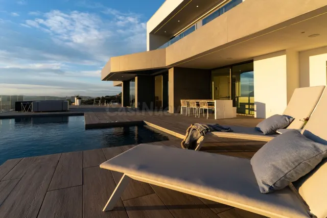 Villa Exclusiva a la venta en Cumbre del Sol - foto 5