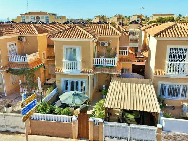 Casa 3 habitaciones 83m² en venta - Playa Flamenca