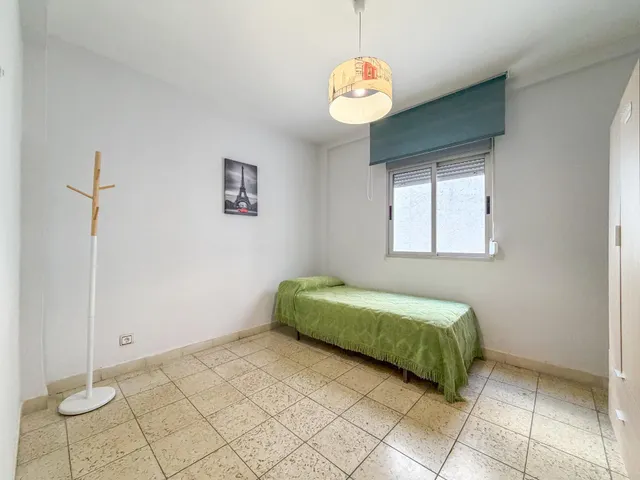 Piso de 3 Dorm. junto al parque Federico Garcia Lorca. — 18