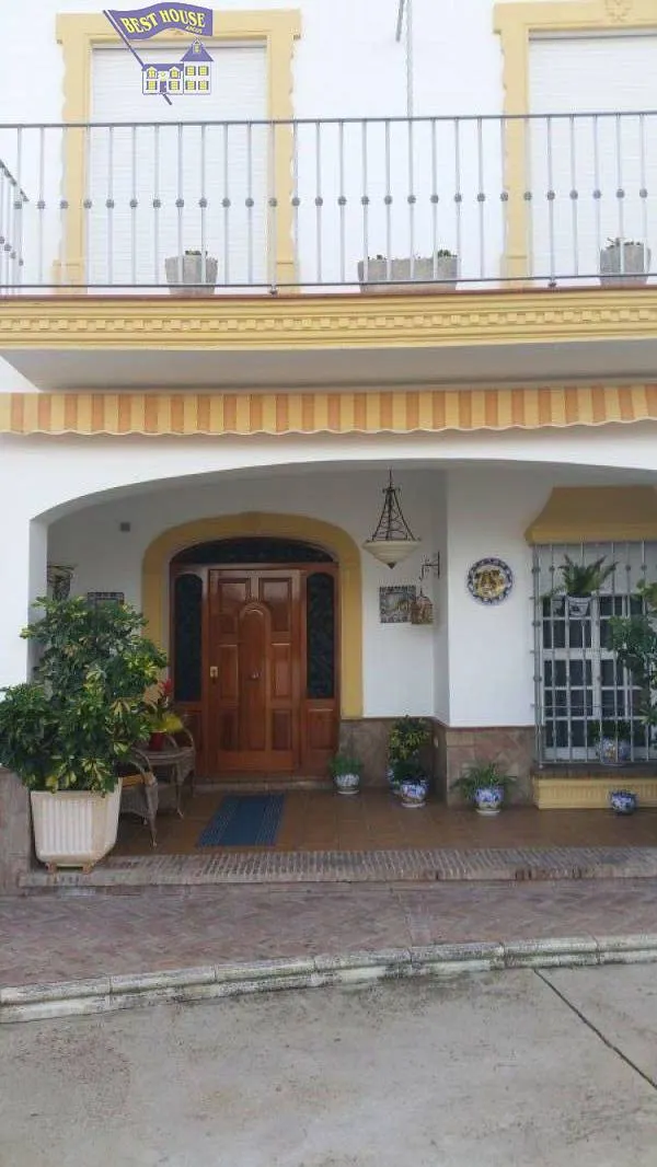 VENTA DE DOS CHALET EN UNA MISMA PARCELA EN EL SANTISCAL — 30
