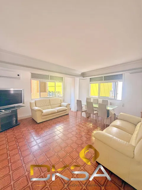 111 M2, 4 habitaciones Y TERRAZA COMUNITARIA EN UN EDIFICIO FAMILIAR DE VILA-REAL