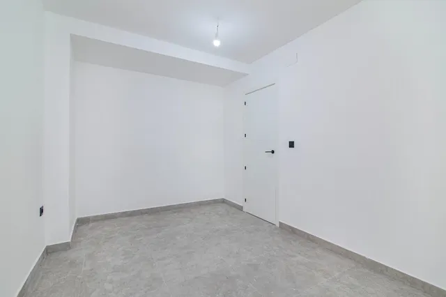 ¡Tu nuevo hogar en Cenes de la Vega te espera! ✨ — 33