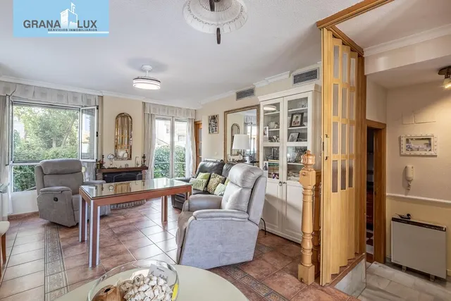 VIVIENDA con encanto en PALACIO DE DEPORTES — 7