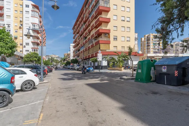 PISAZO A UNOS MINUTOS A PIE DE LA PLAYA — 49