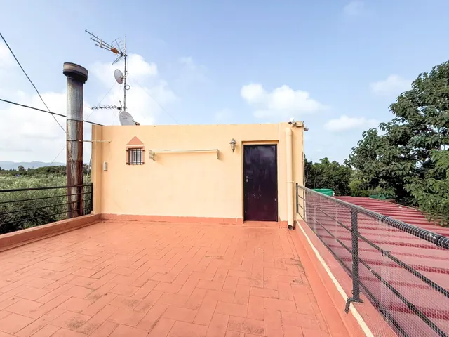 FANTASTICA MASIA CON PISCINA Y AMPLIA PARCELA EN VENTA — 21