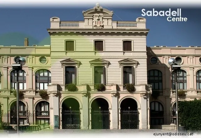Se alquilan despachos en Sabadell — 10
