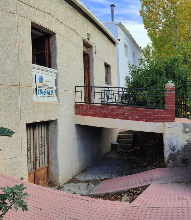 SERÓN ( ALMERÍA ). VENTA DE CASA PARA REFORMAR EN EL CENTRO  - foto 2