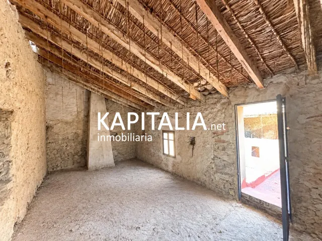 CASA A LA VENTA EN LA LLOSA DE RANES — 21