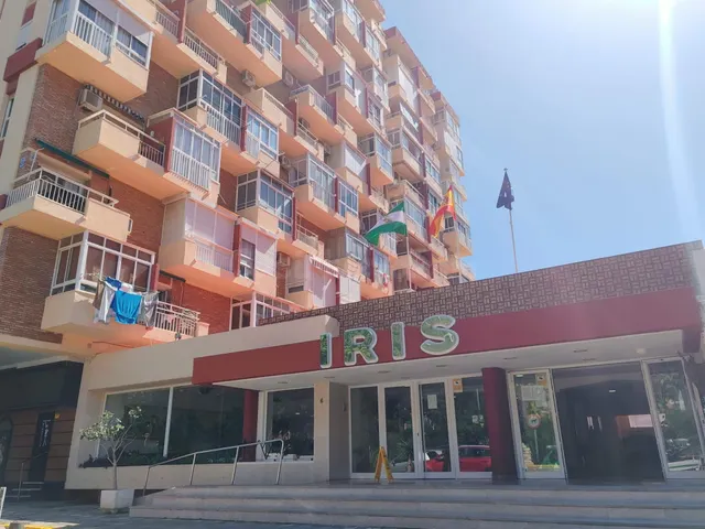 ✨ ¡Tu Nuevo Hogar con Vistas al Mar en la Costa del Sol! — 3